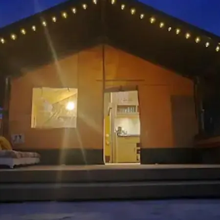 Luxury tent Luxe Safari Glamping Louloudia *