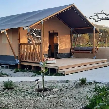 Luxe Safari Glamping Louloudia Luxury tent